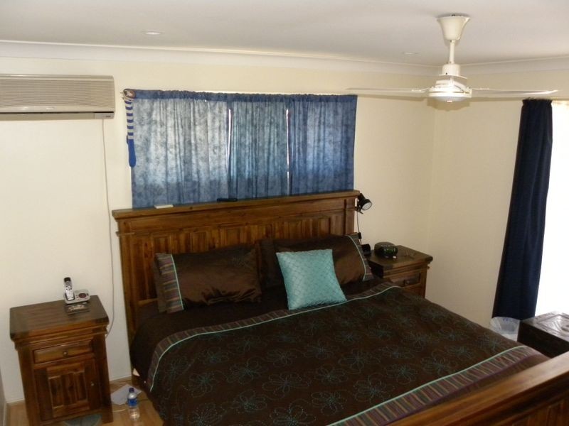 20 Hamilton Drive, Clinton QLD 4680