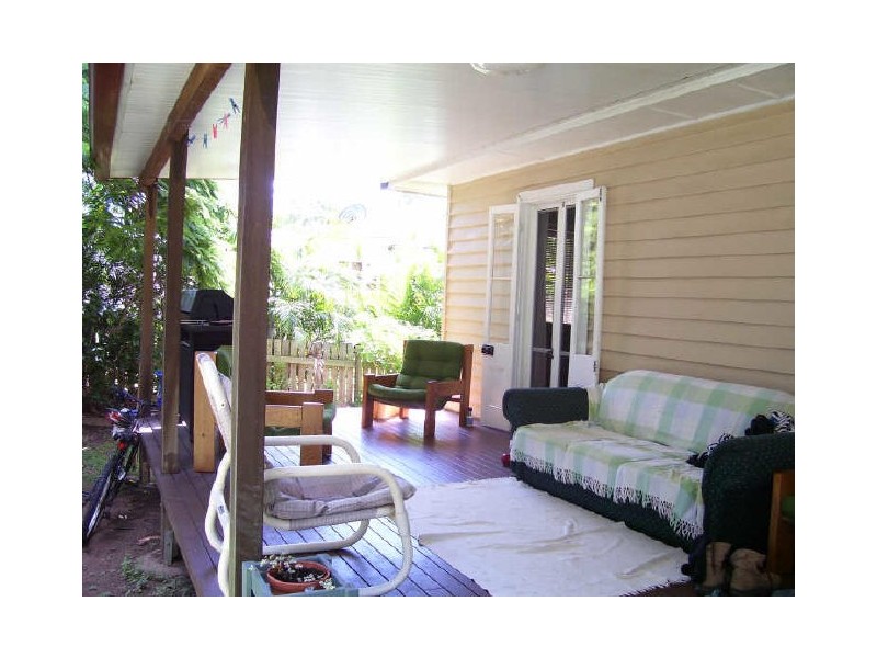 4 Kellet Street, Gladstone QLD 4680