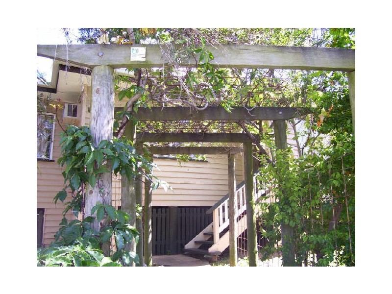 4 Kellet Street, Gladstone QLD 4680