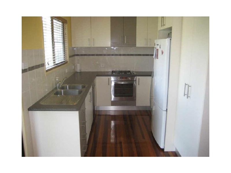 32 Dalrymple Drive, Toolooa QLD 4680