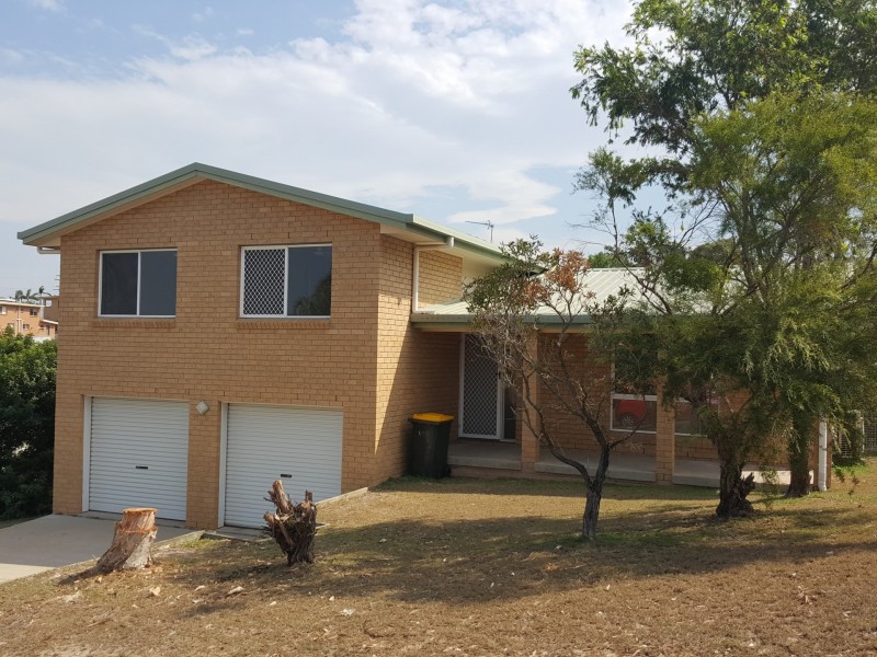 4 Columbia Avenue, Clinton QLD 4680