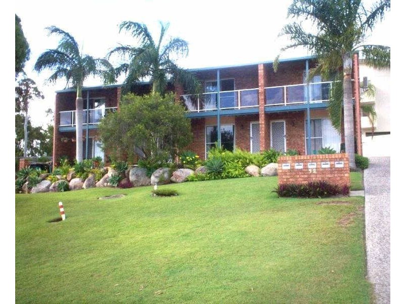 2/32 PARKSIDE STREET, Tannum Sands QLD 4680