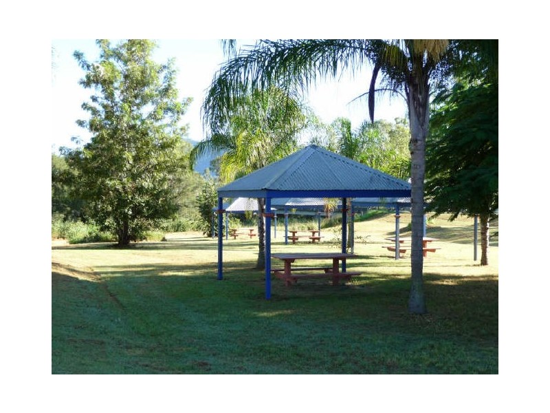 42651 Bruce Highway, Miriam Vale QLD 4677