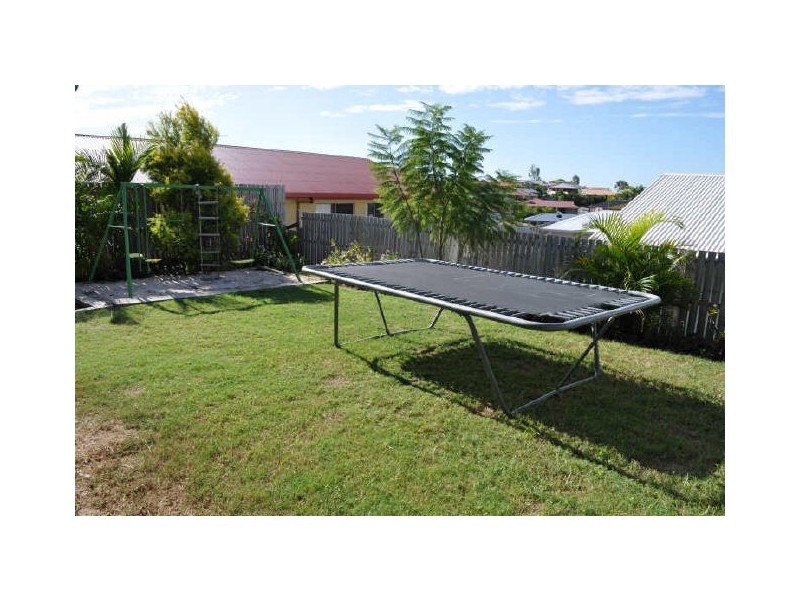 12 Willespie Place, New Auckland QLD 4680