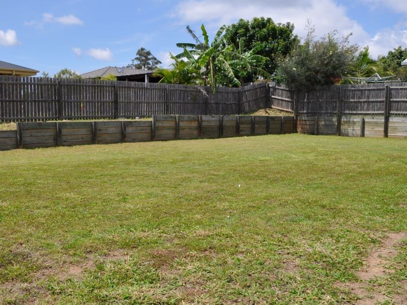7 Dorinda Close, Clinton QLD 4680