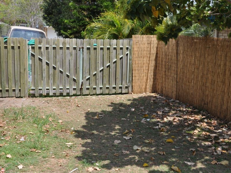 4 Yellowpatch Avenue, New Auckland QLD 4680