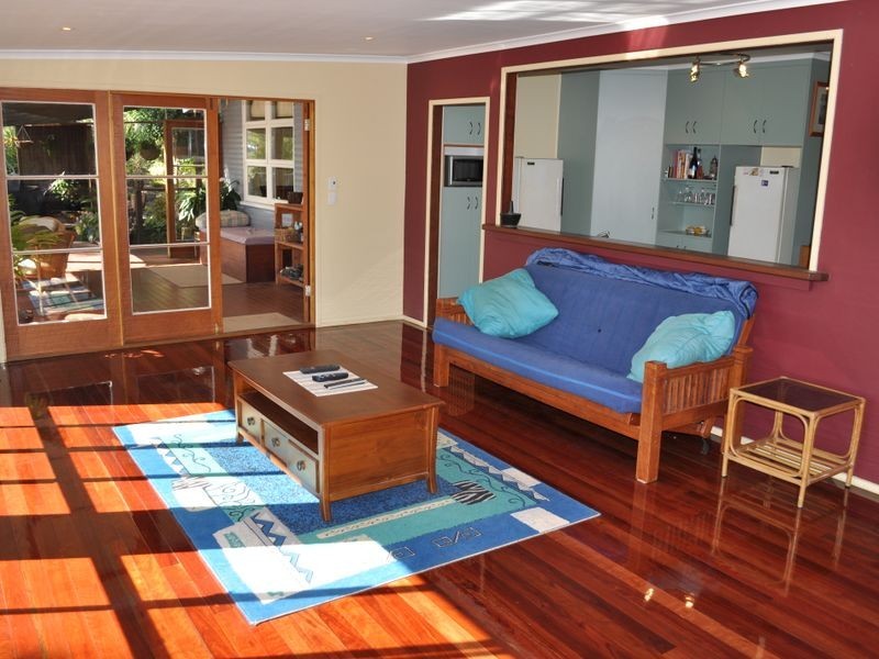 3 Nash Street, West Gladstone QLD 4680