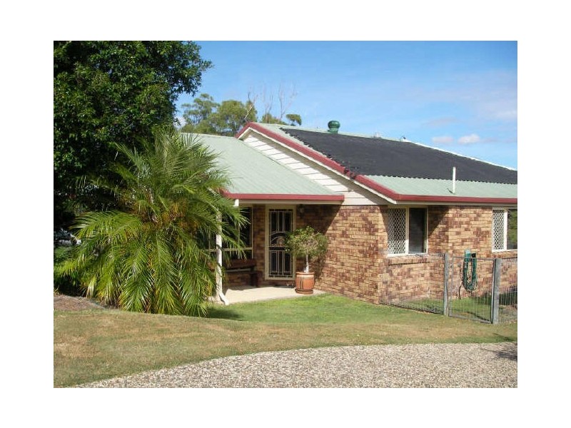 6 Daydream Drive, Clinton QLD 4680