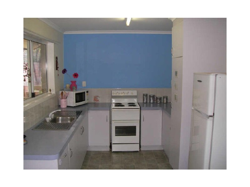 11 Hay Court, South Gladstone QLD 4680