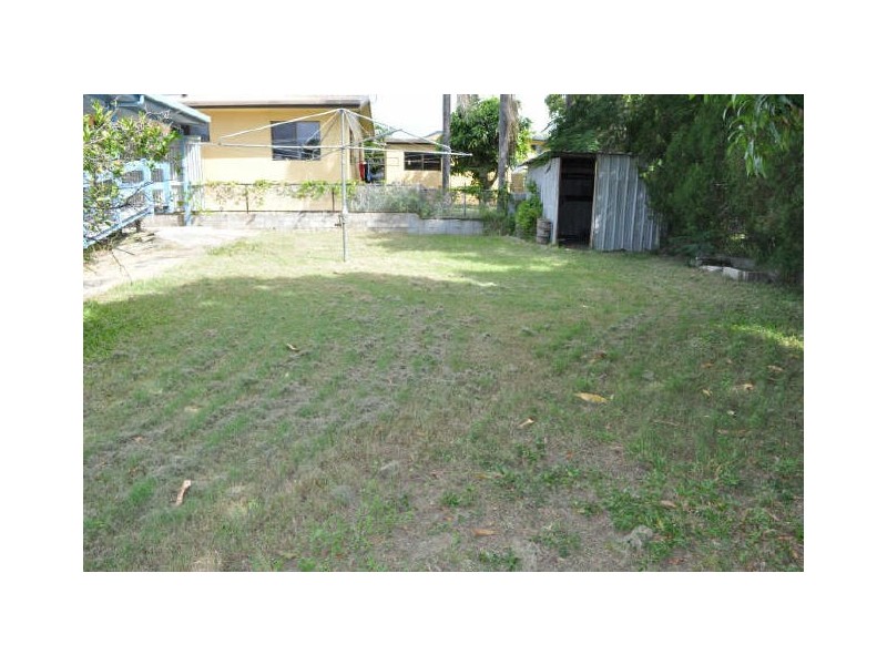 26 Wistari Street, Clinton QLD 4680
