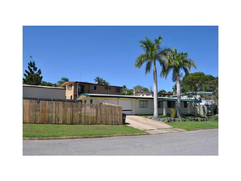 4 Curlew Drive, New Auckland QLD 4680