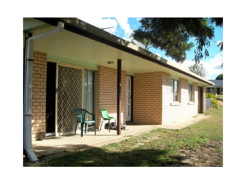 2 Cambridge Close, Telina QLD 4680