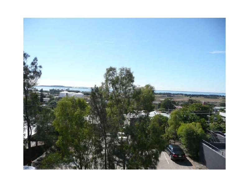 7/72 Goondoon Street, Gladstone QLD 4680