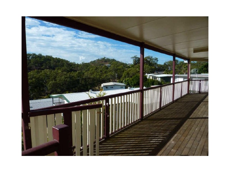 7 Beale Street, West Gladstone QLD 4680