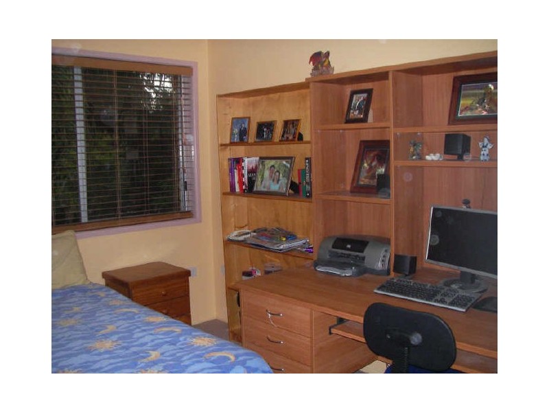 1/5 Central Lane, Gladstone QLD 4680