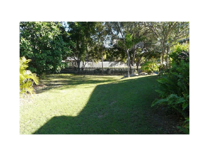 17 Mycumbene Way, Glen Eden QLD 4680