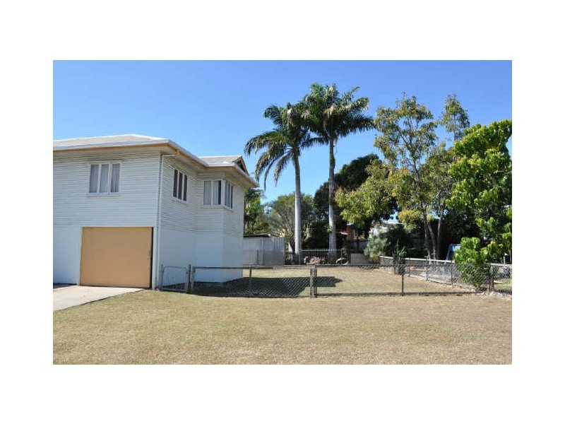 4 Lyons Street, South Gladstone QLD 4680