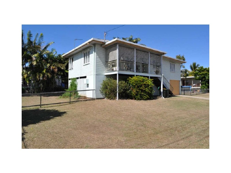 4 Lyons Street, South Gladstone QLD 4680