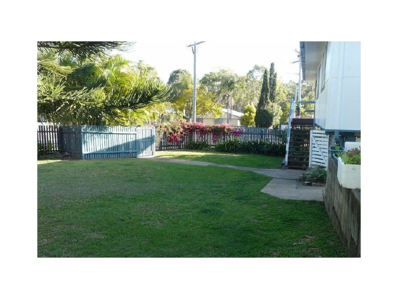 25 Tuna Street, Toolooa QLD 4680