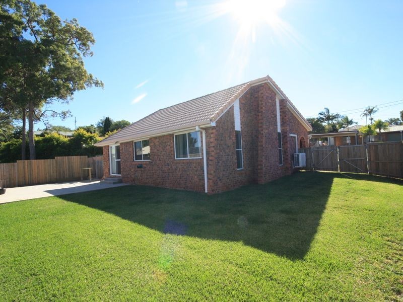 2 Weatherly Court, Clinton QLD 4680