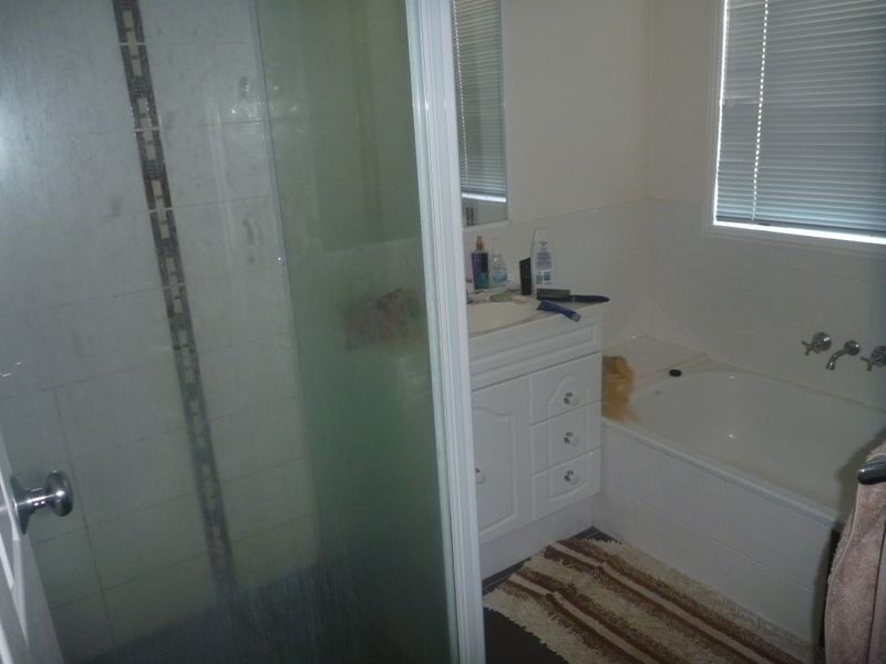 5 Lauren Court, South Gladstone QLD 4680