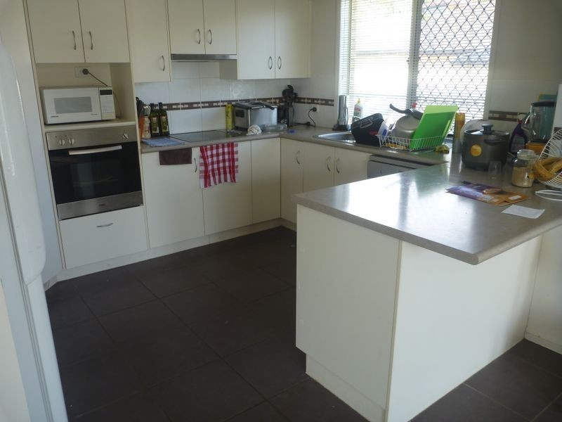 5 Lauren Court, South Gladstone QLD 4680