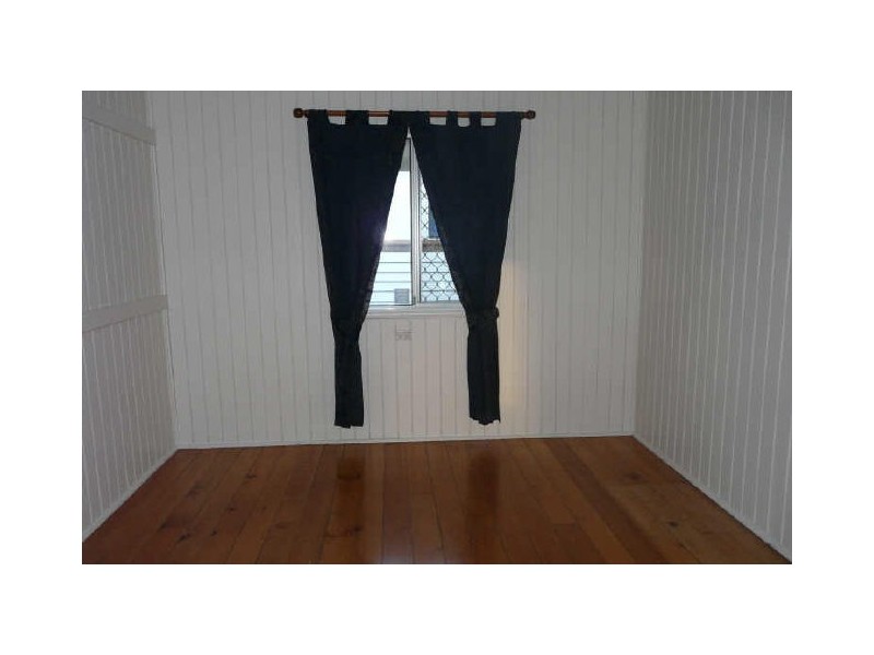 39 Agnes Street, South Gladstone QLD 4680