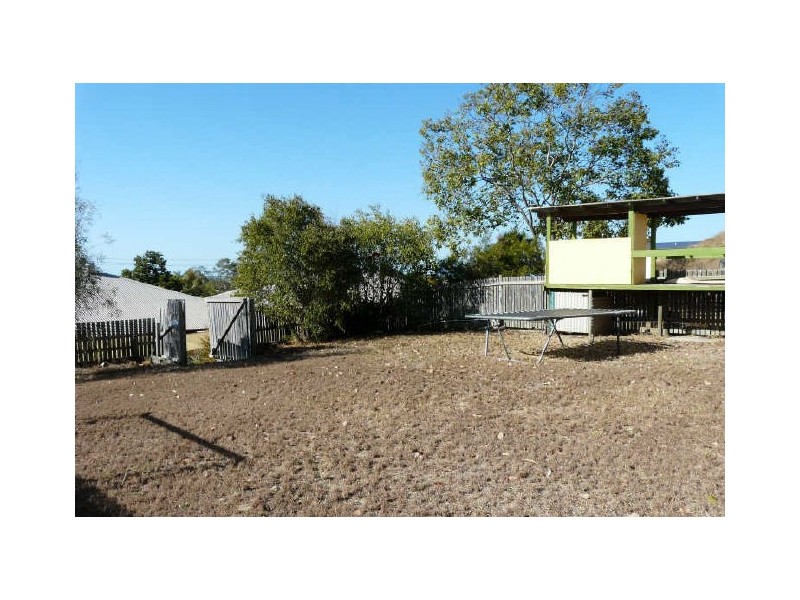 39 Agnes Street, South Gladstone QLD 4680