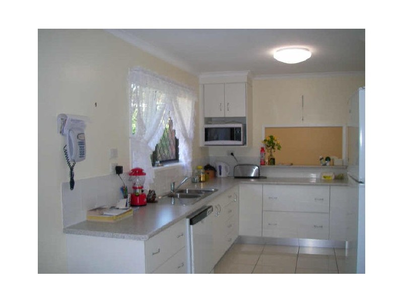 40 Venus Street, Telina QLD 4680