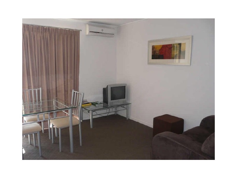 3/208-212 Oaka Street, Gladstone QLD 4680