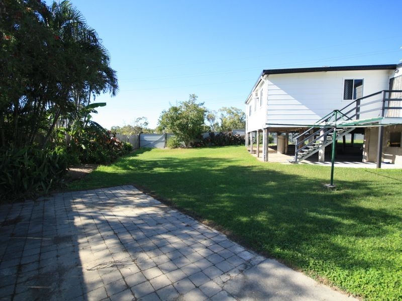 17 Philip Street, South Gladstone QLD 4680