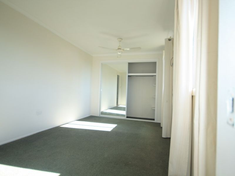 17 Philip Street, South Gladstone QLD 4680