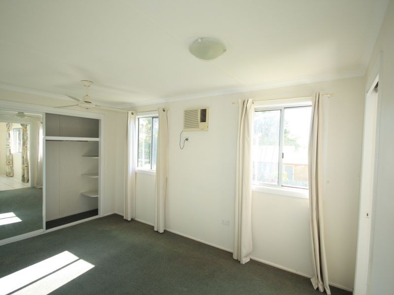 17 Philip Street, South Gladstone QLD 4680