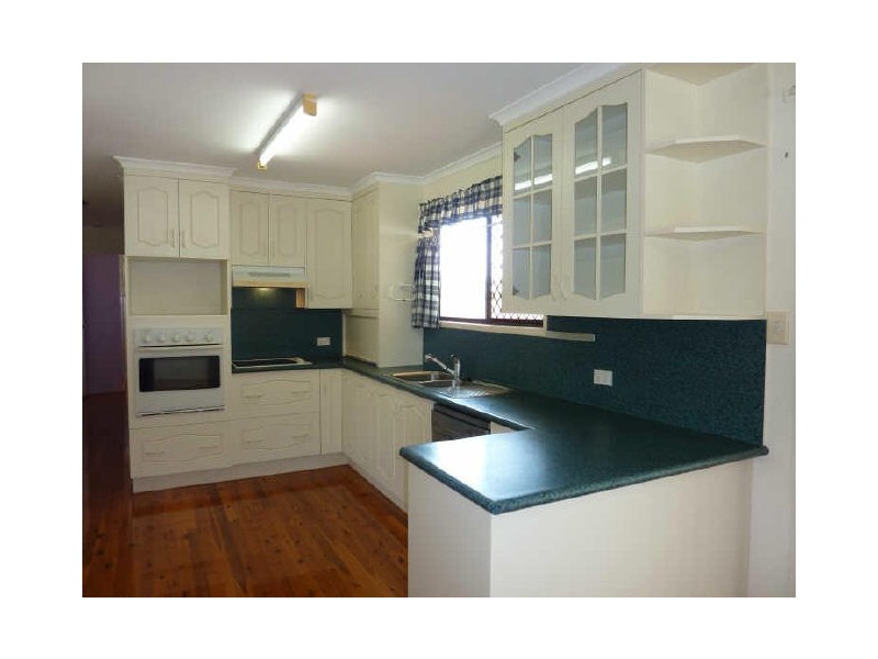 11 Canonbar Street, Clinton QLD 4680