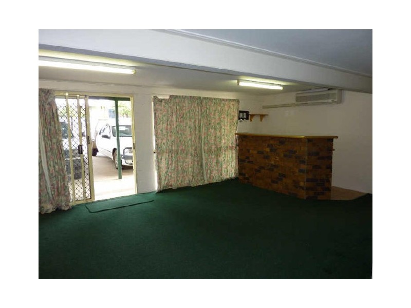 11 Canonbar Street, Clinton QLD 4680