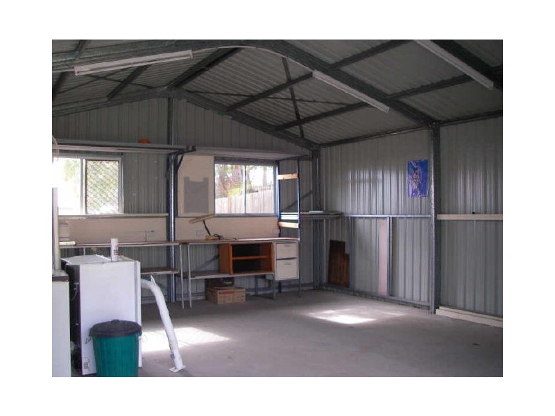 11 Canonbar Street, Clinton QLD 4680