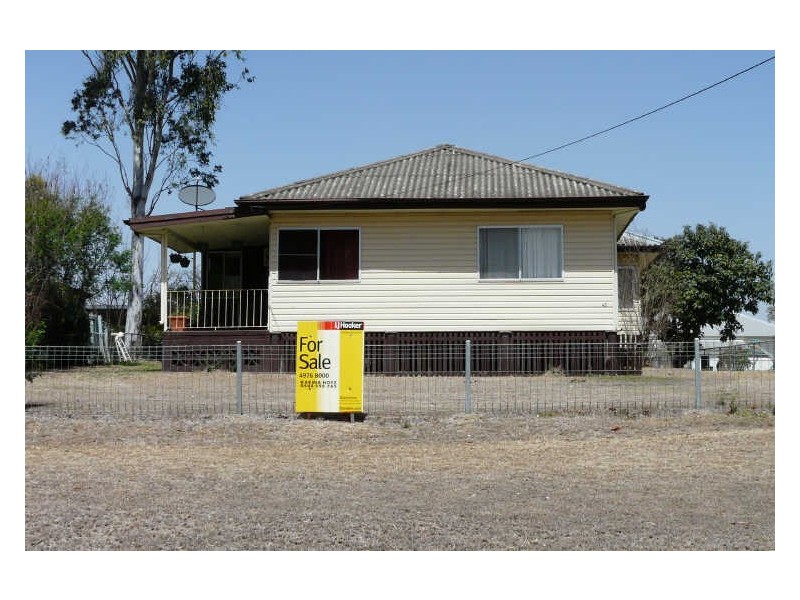 43 Flinders Street, Monto QLD 4630