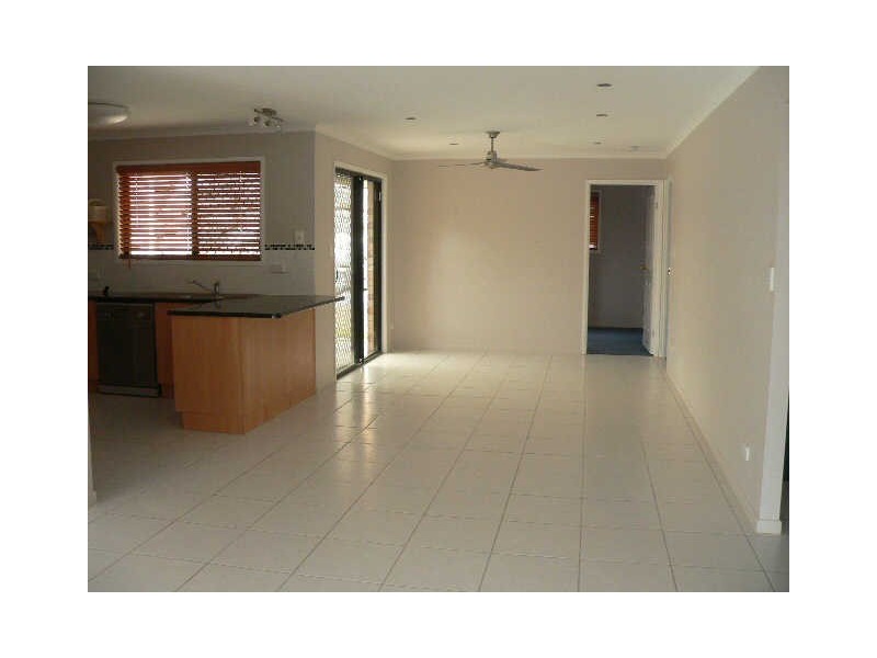 29 Flounder Crescent, Toolooa QLD 4680