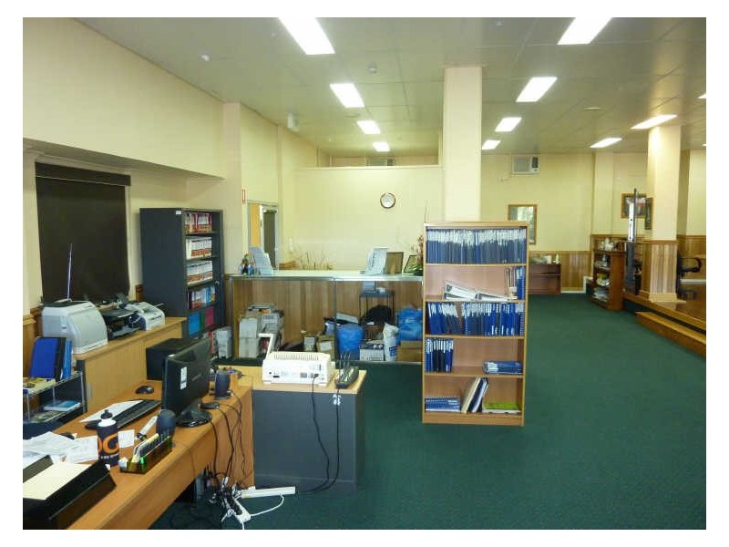 Lower Level/100 Goondoon Street, Gladstone QLD 4680
