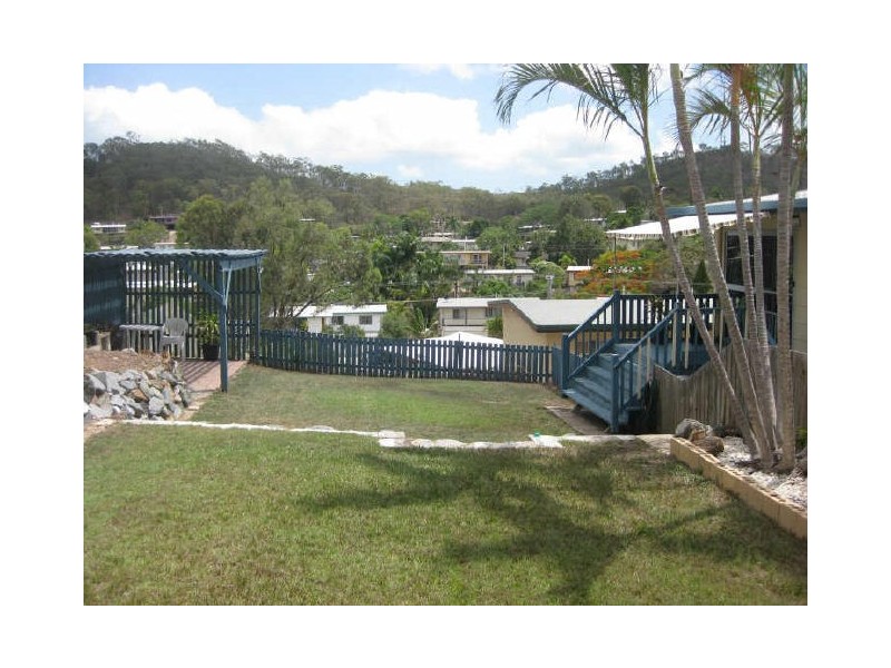 5 Tigalee Court, Kin Kora QLD 4680