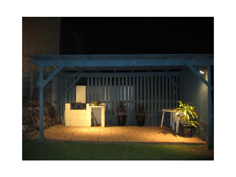 5 Tigalee Court, Kin Kora QLD 4680