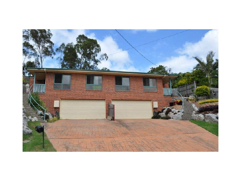6 & 6A Jacaranda Court, New Auckland QLD 4680