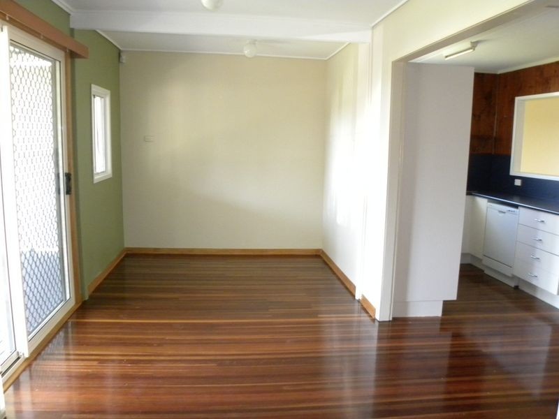 70 Flinders Street, West Gladstone QLD 4680