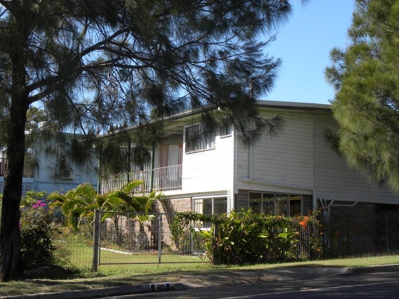 70 Flinders Street, West Gladstone QLD 4680