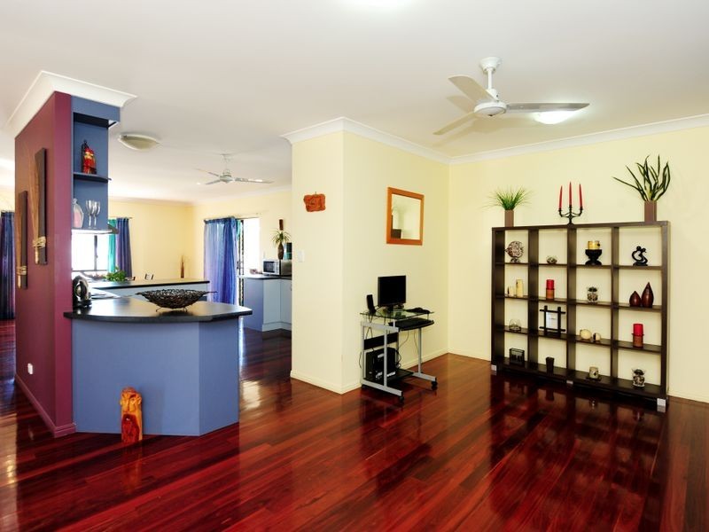 41 Katrina Boulevard, New Auckland QLD 4680