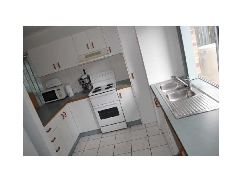 3/17 Glenlyon Street, Gladstone QLD 4680