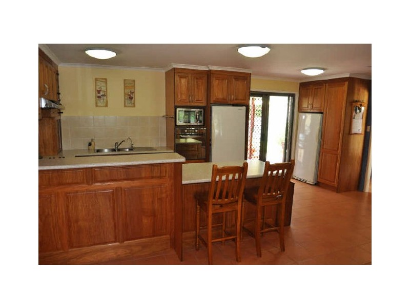 6 Deborah Street, Glen Eden, Gladstone QLD 4680