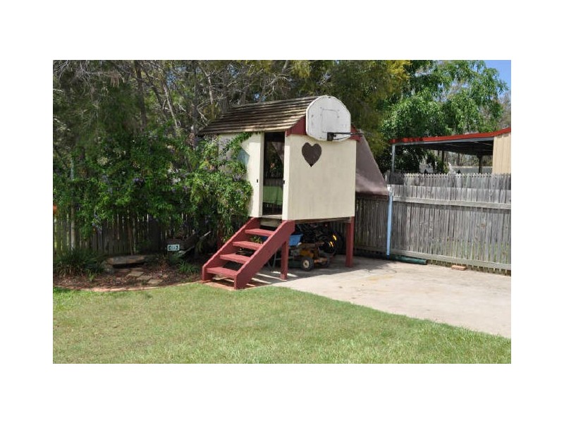 6 Deborah Street, Glen Eden, Gladstone QLD 4680