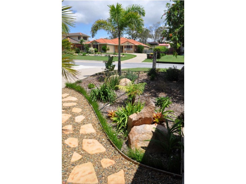 6 Deborah Street, Glen Eden, Gladstone QLD 4680