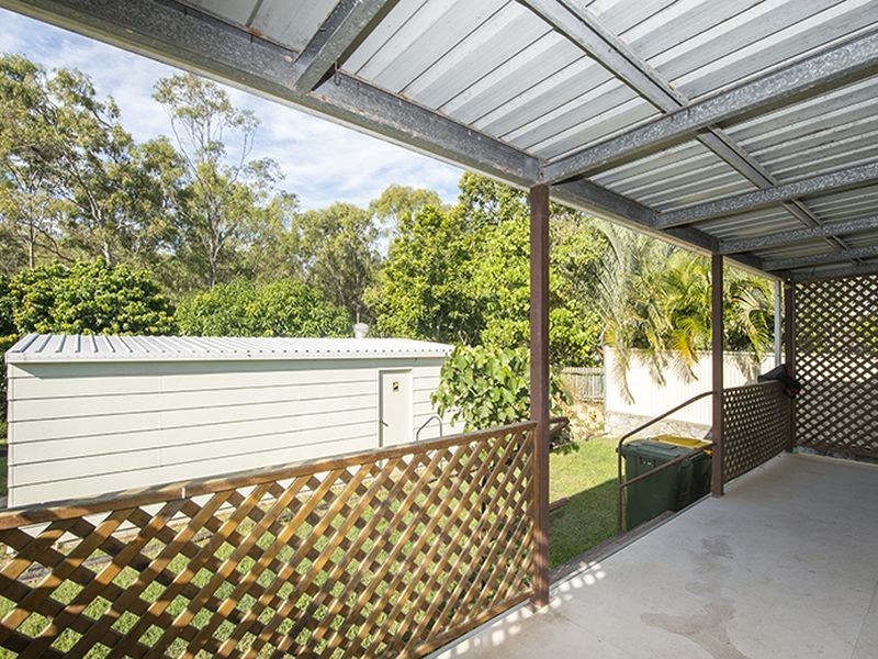 12 Pluto Street, Telina QLD 4680